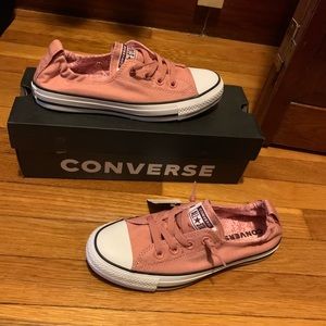 Women’s converse shoreline size 8
